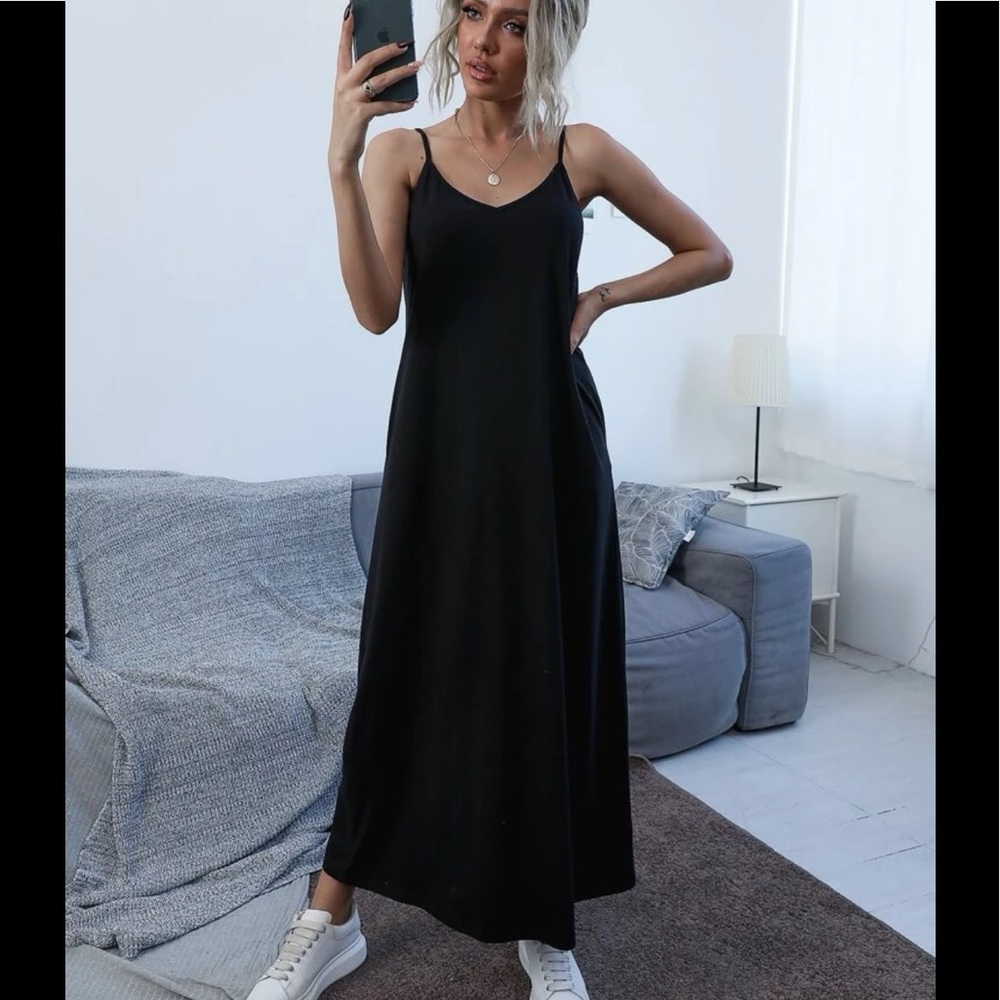 NWOT Slant pocket solid cami dress - Picture 7 of 9